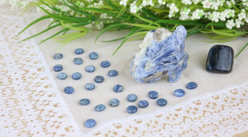 Kyanite is unique in many ways. It is just as gorgeous in its raw form as it is when its polished. Its high vibration almost instantly aligns and opens up all of the chakras, and it doesn’t hold onto negative energy, so cleansing is not necessary. Learn more about kyanite in this blog post!