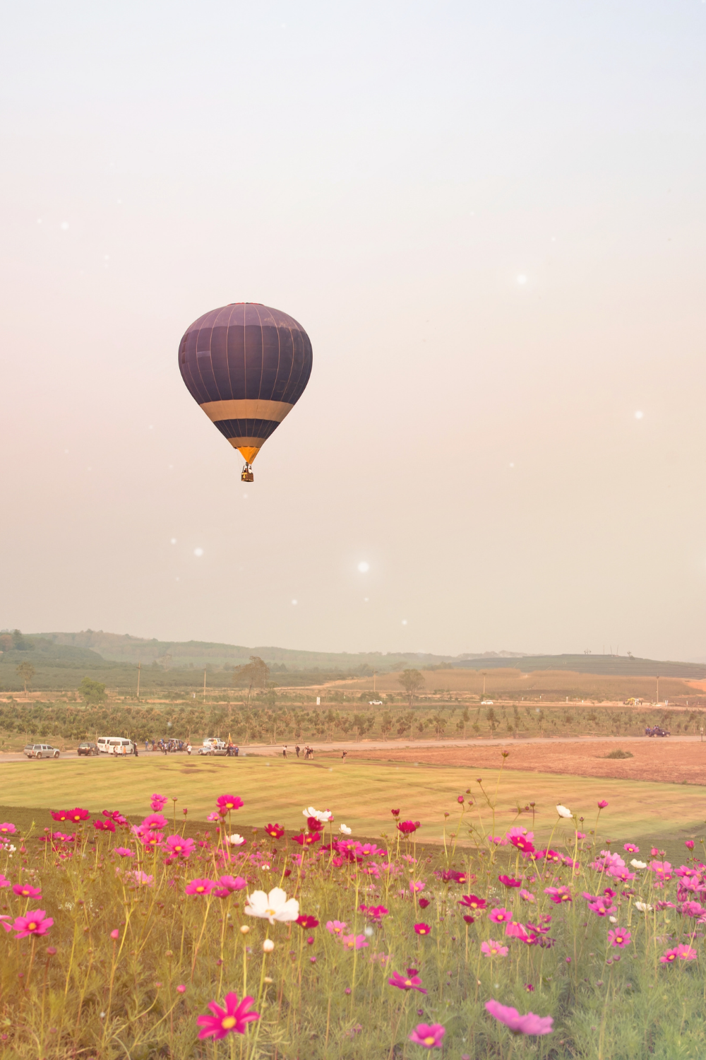 Manifesting can be broken down to four cyclical phases: mindset shifting, intuitive planning, conscious action taking, and releasing attachment.